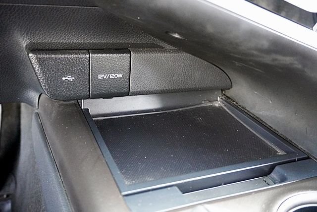 Used 2023  Toyota SE image 26