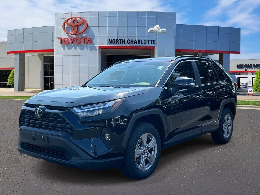 Used 2025 Black Toyota XLE image 5