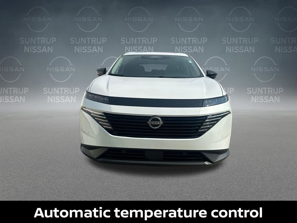 Certified Used 2025 White Nissan SL image 10