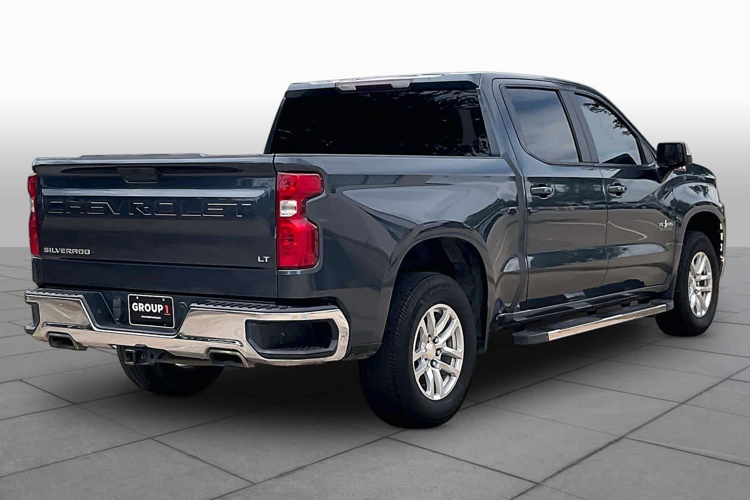 Used 2021 Shadow Gray Metallic Chevrolet LT image 13