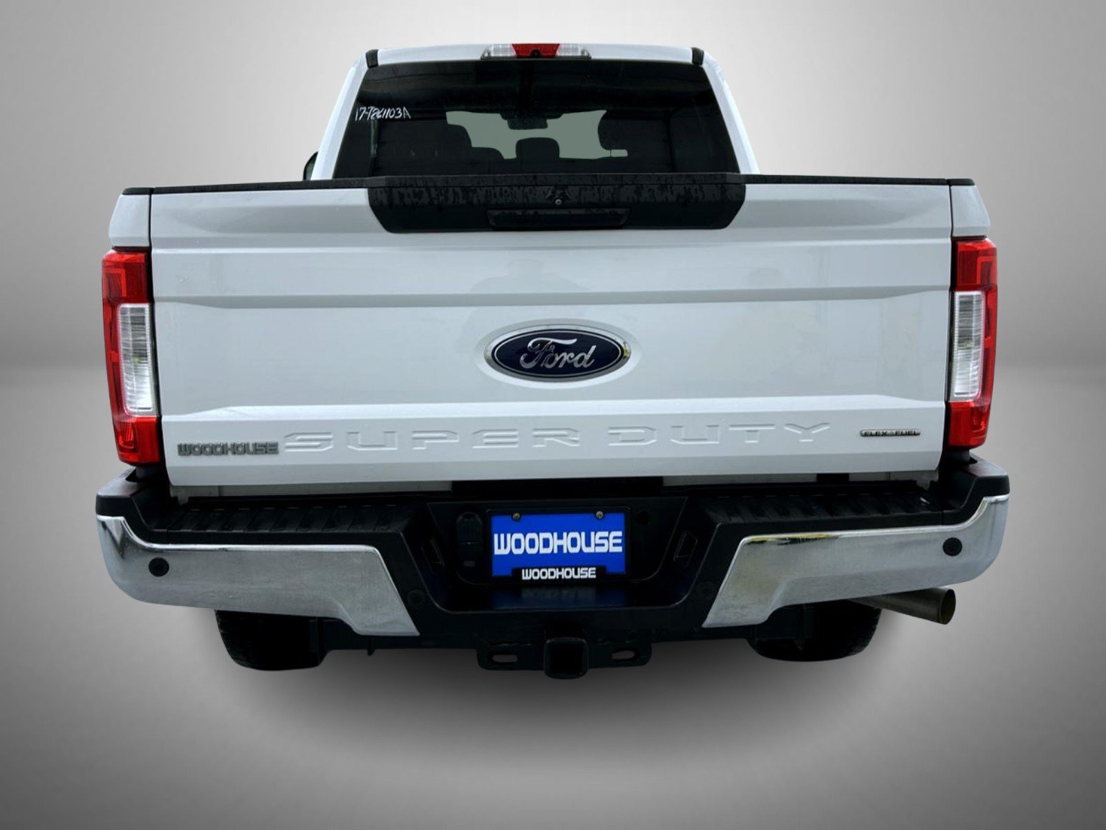 Used 2017 White Ford XLT image 6