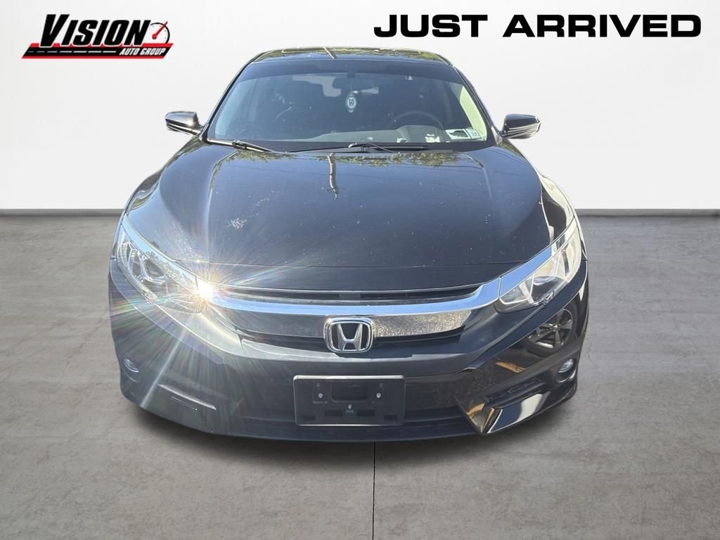 Used 2018 Black Honda EX-T image 2