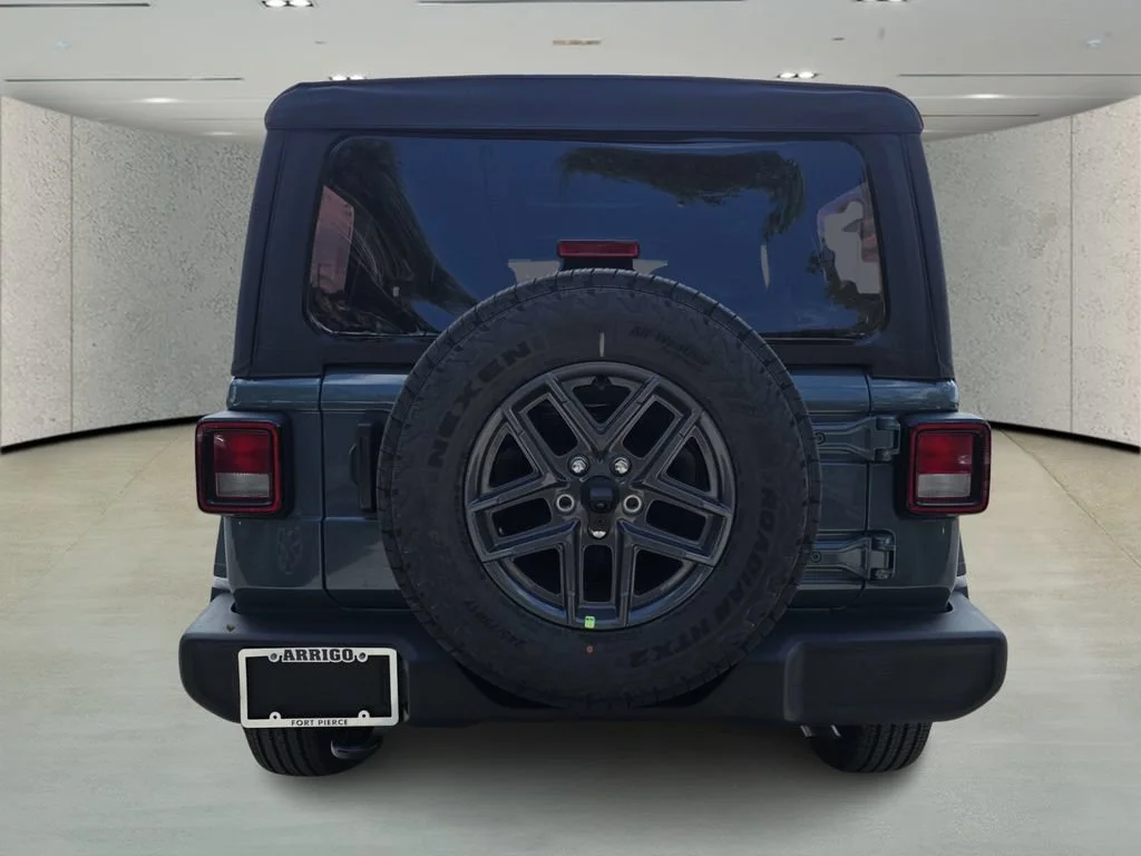 New 2026 Anvil Clear-Coat Exterior Paint Jeep Sport S image 6