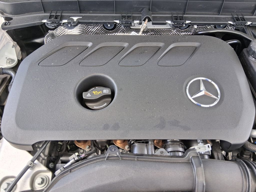 New 2026 Polar White Mercedes-Benz GLB 250 image 61