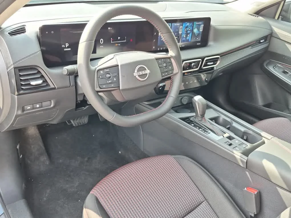New 2027 Atlantic Gray Metallic Nissan SR image 11