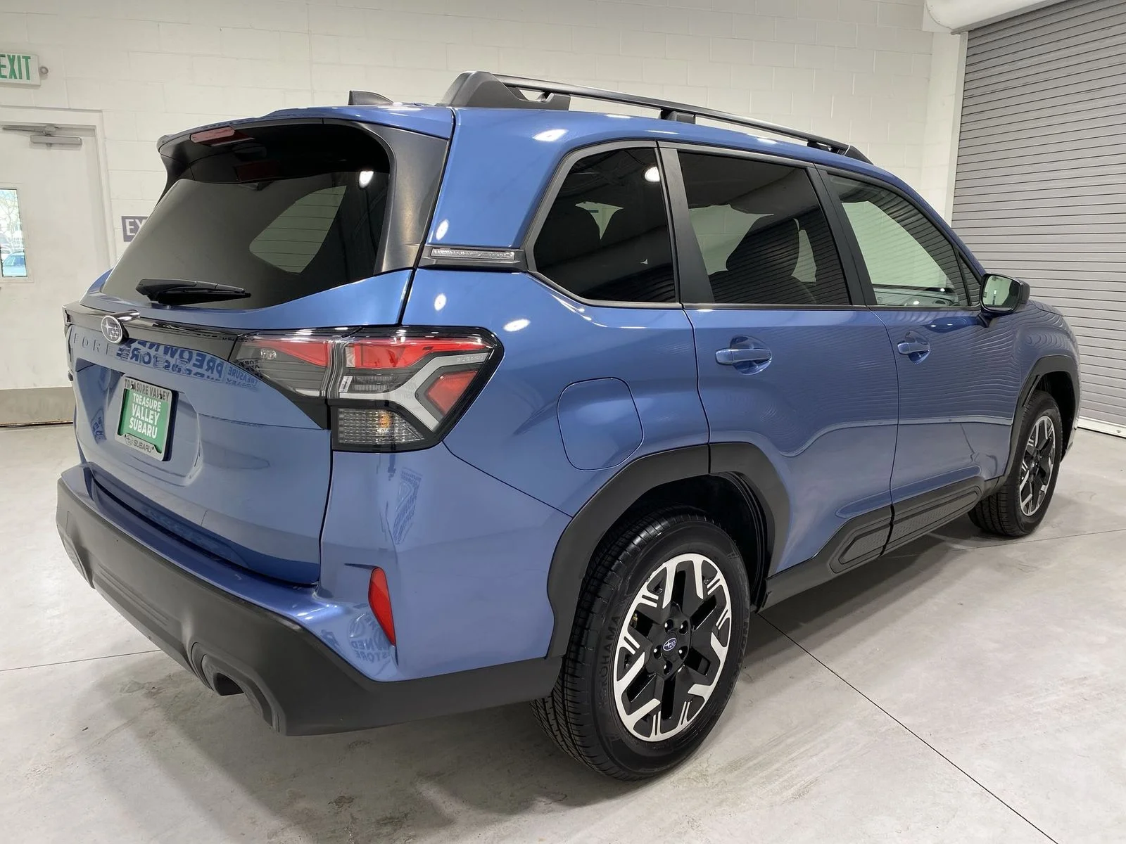 2025 Subaru Forester Premium - Photo 8