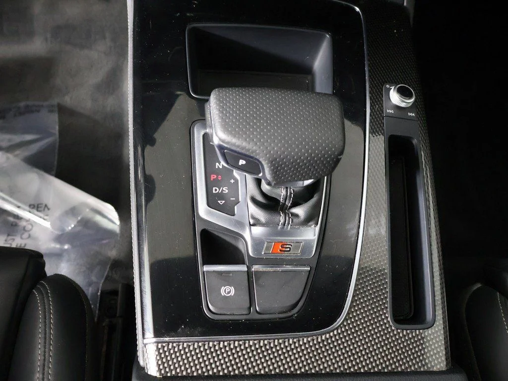 Used 2023 Silver Audi Premium Plus image 47