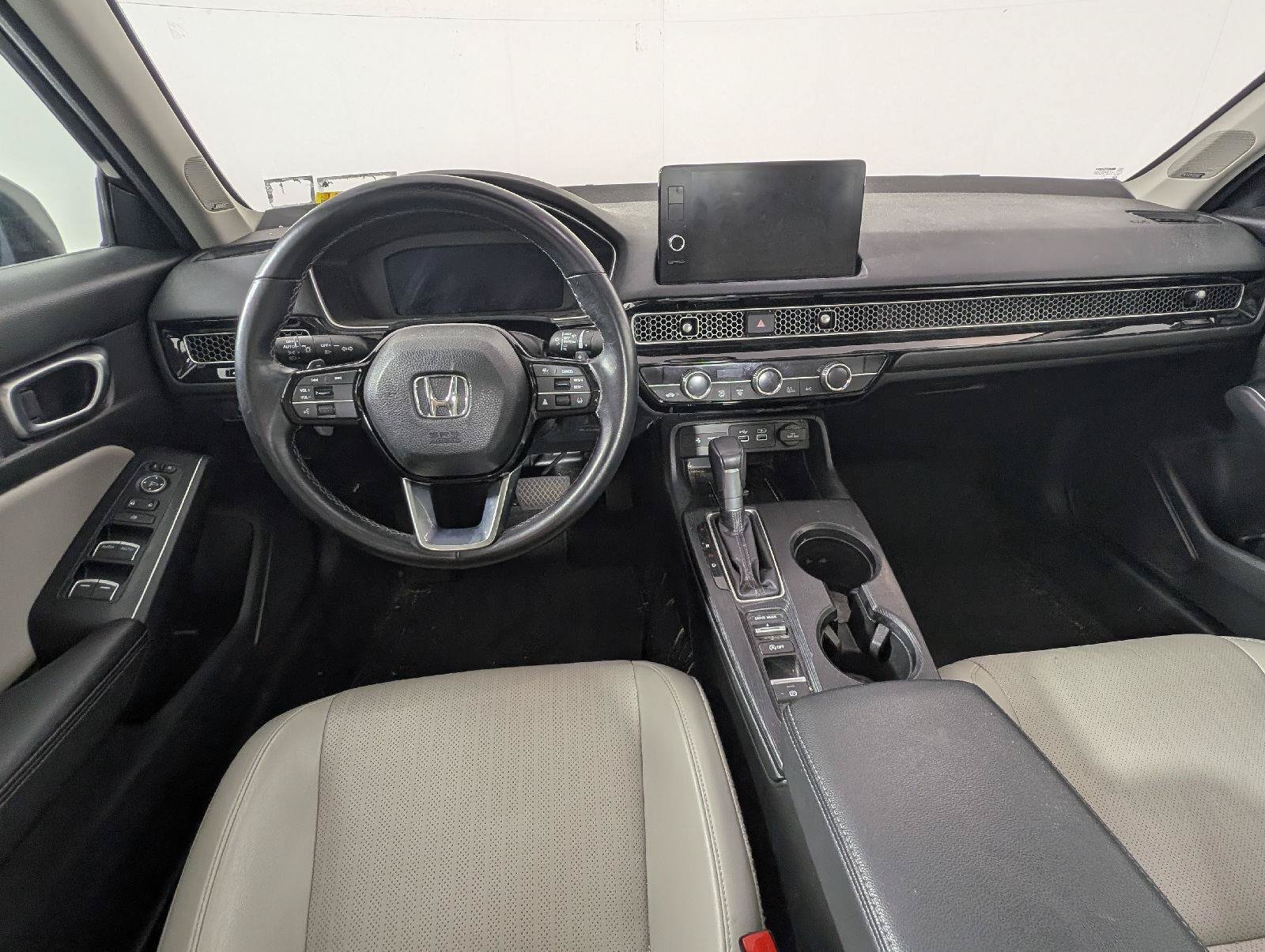 2024 Honda Civic Touring - Photo 35