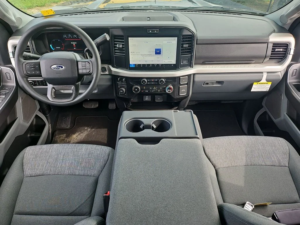 2025 Ford F-250 Super Duty XLT - Photo 46