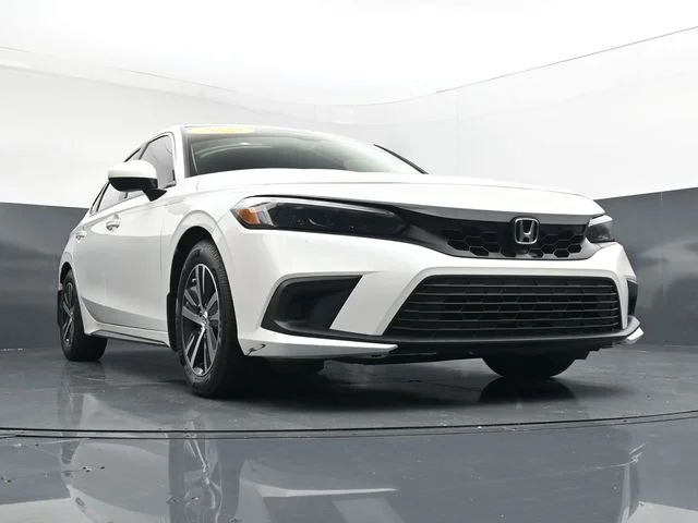 Certified Used 2023 White Honda LX image 31