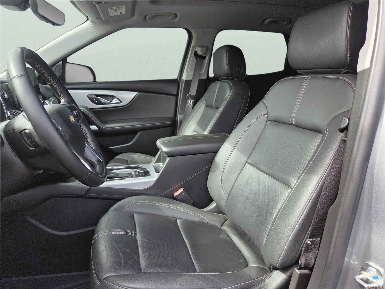 Used 2024 Sterling Gray Metallic Chevrolet LT image 18