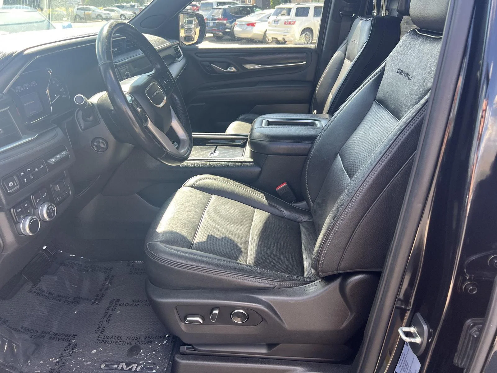 2021 GMC Yukon XL Denali - Photo 15