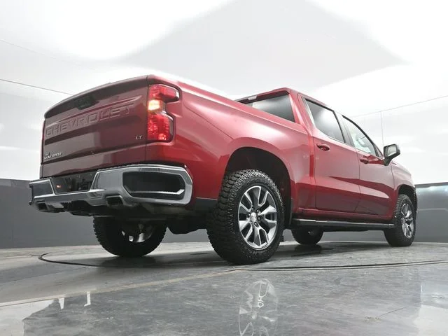 Used 2024 Red Chevrolet LT image 26