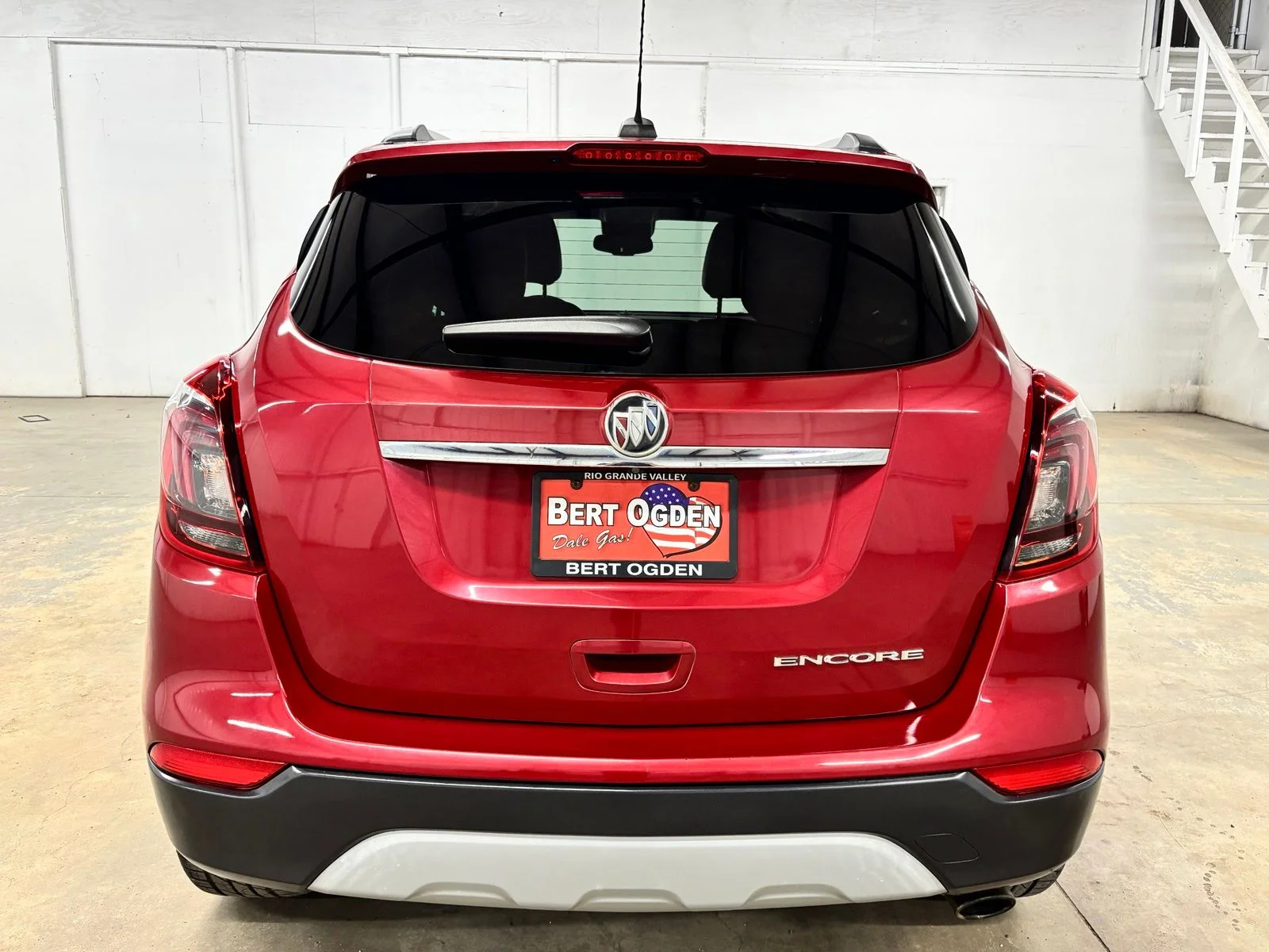 Used 2019 Red Buick Preferred image 6