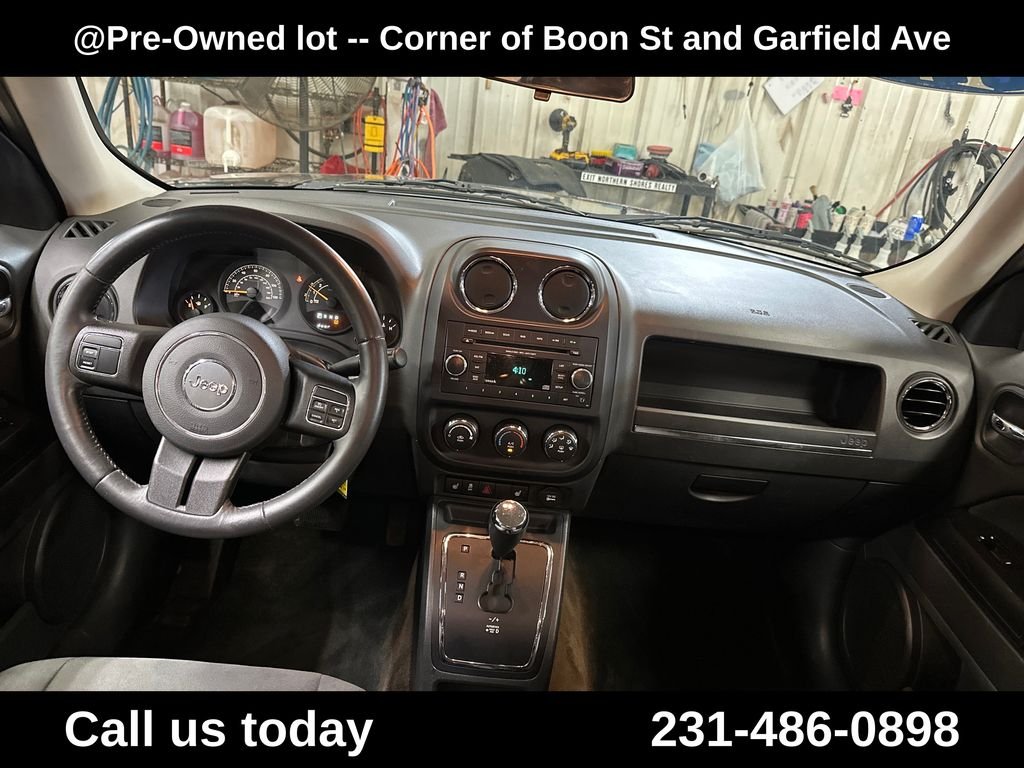 Used 2014 Gray Jeep Latitude image 18