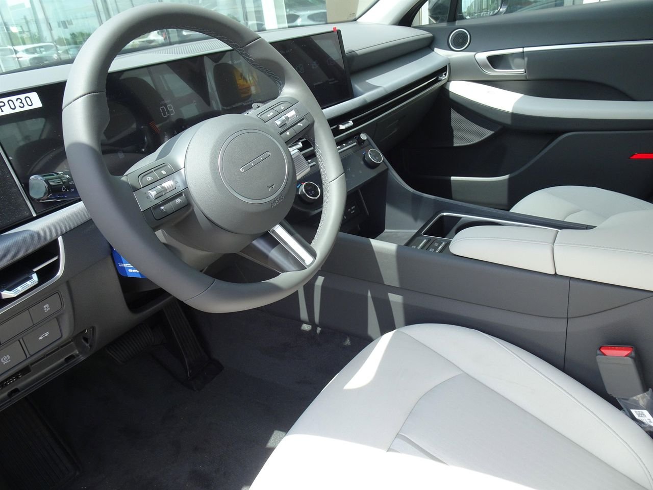New 2026 Black Hyundai SEL Sport image 11