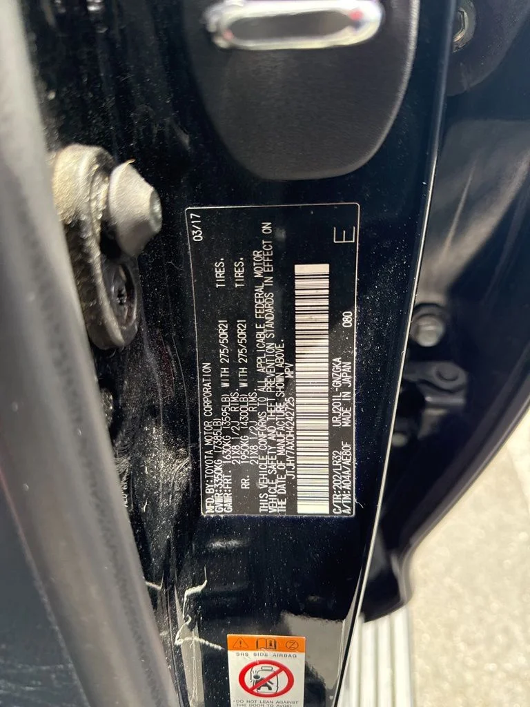 Used 2017 Black Lexus 570 image 20