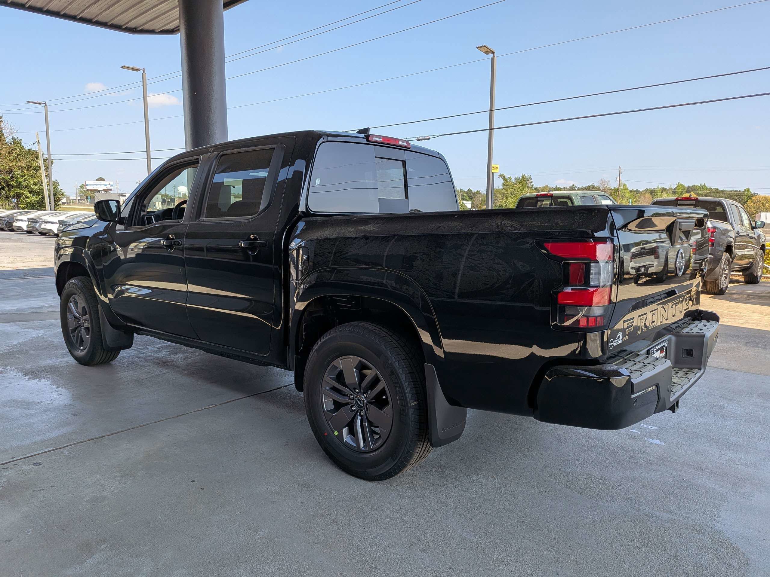 New 2026 Super Black Nissan Crew Cab SV image 5