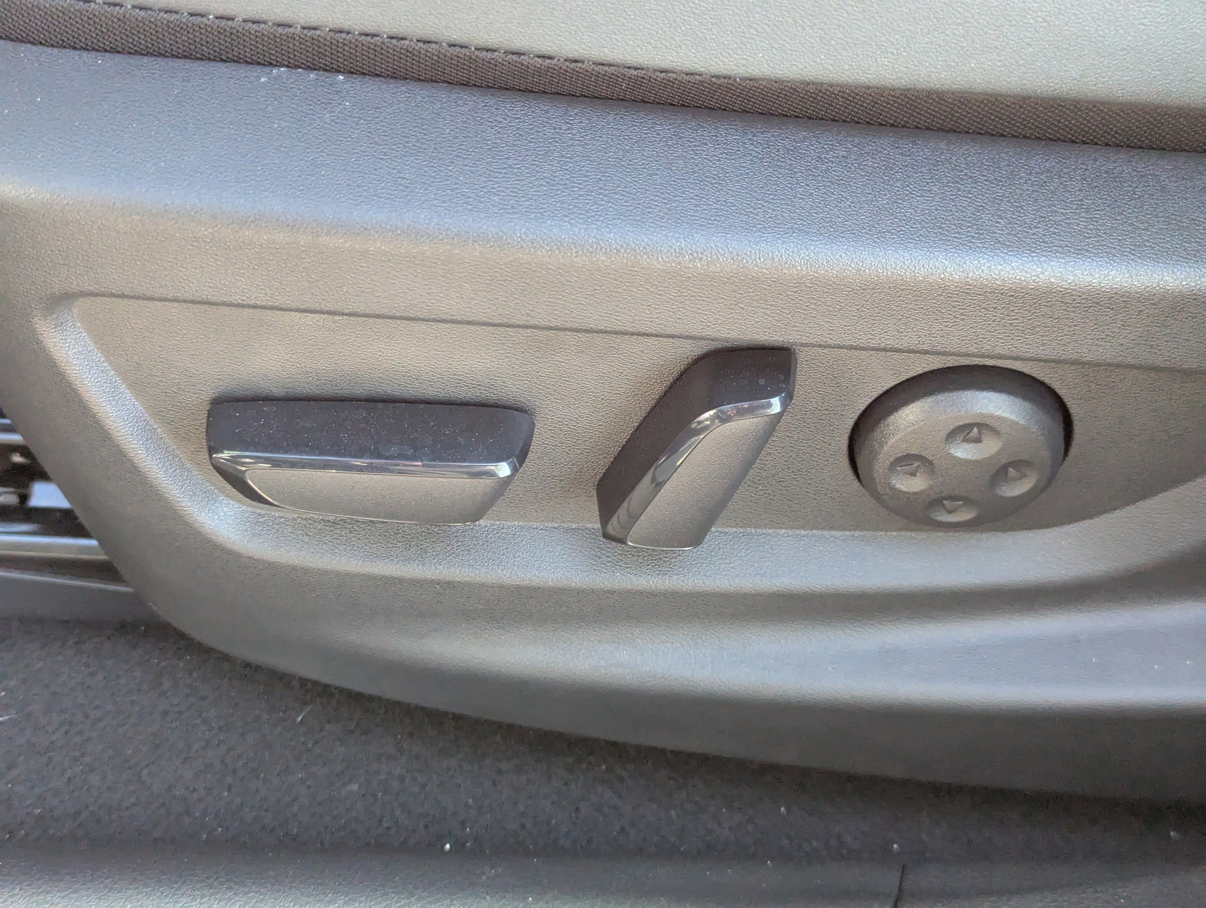 2026 Nissan LEAF Platinum+ - Photo 20