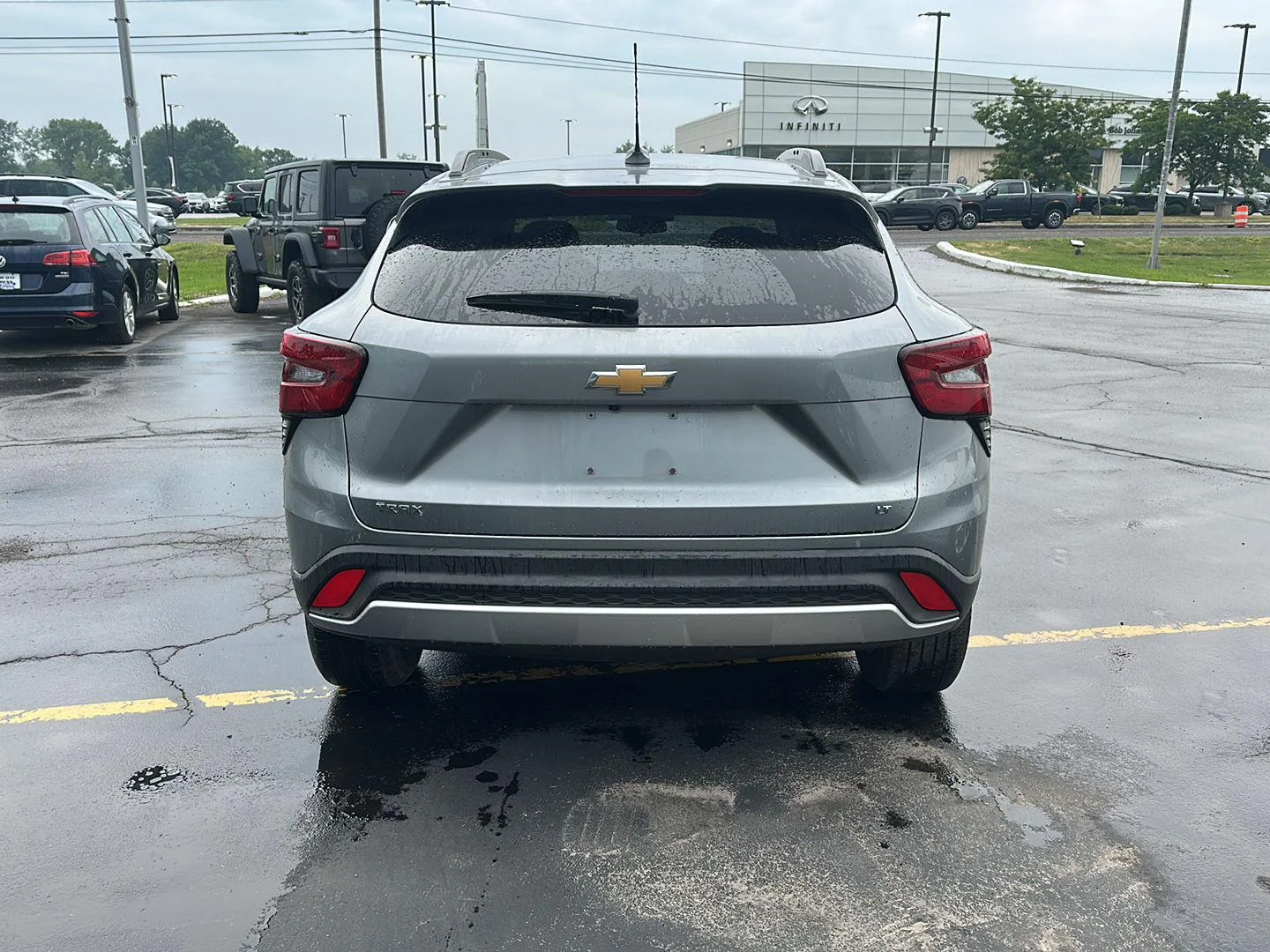 Used 2024 Sterling Gray Metallic Chevrolet LT image 3