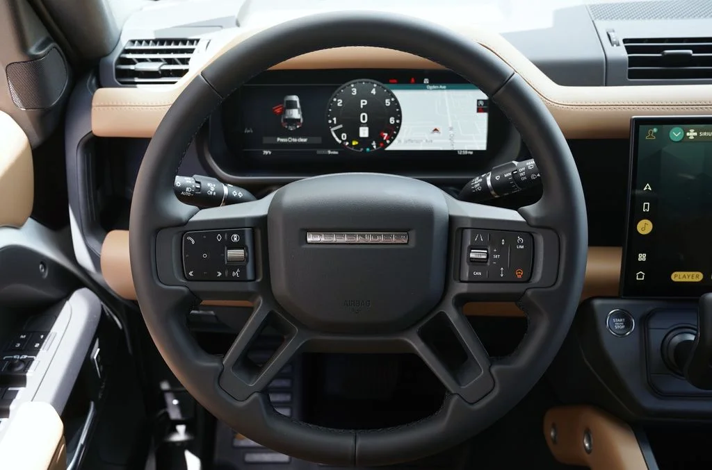 New 2026 Fuji White Land Rover X-Dynamic SE image 17