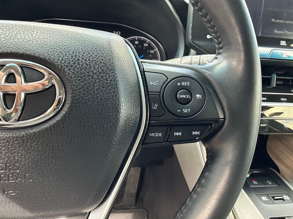 Used 2021 Ruby Flare Pearl Toyota XLE image 11
