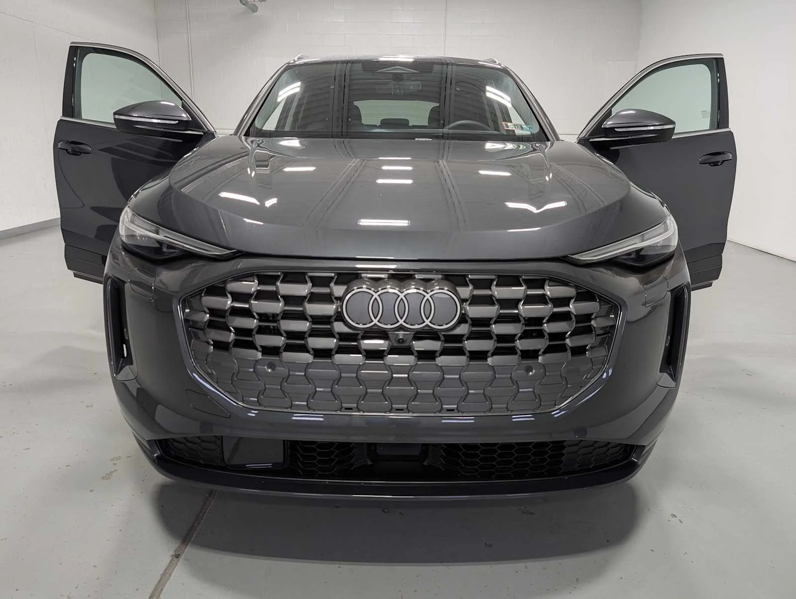 Used 2026 Tambora Gray Metallic Audi Premium Plus image 15