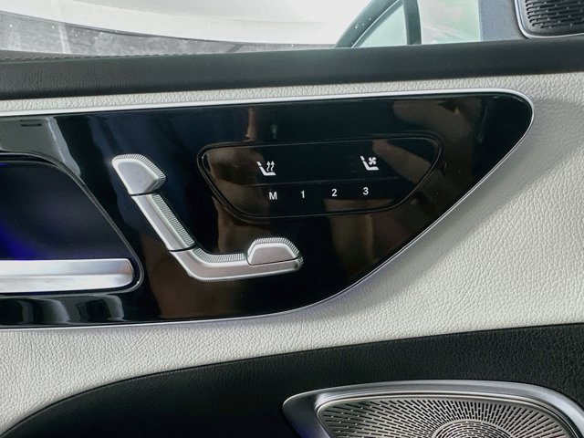 New 2026 White Mercedes-Benz C 300 image 20