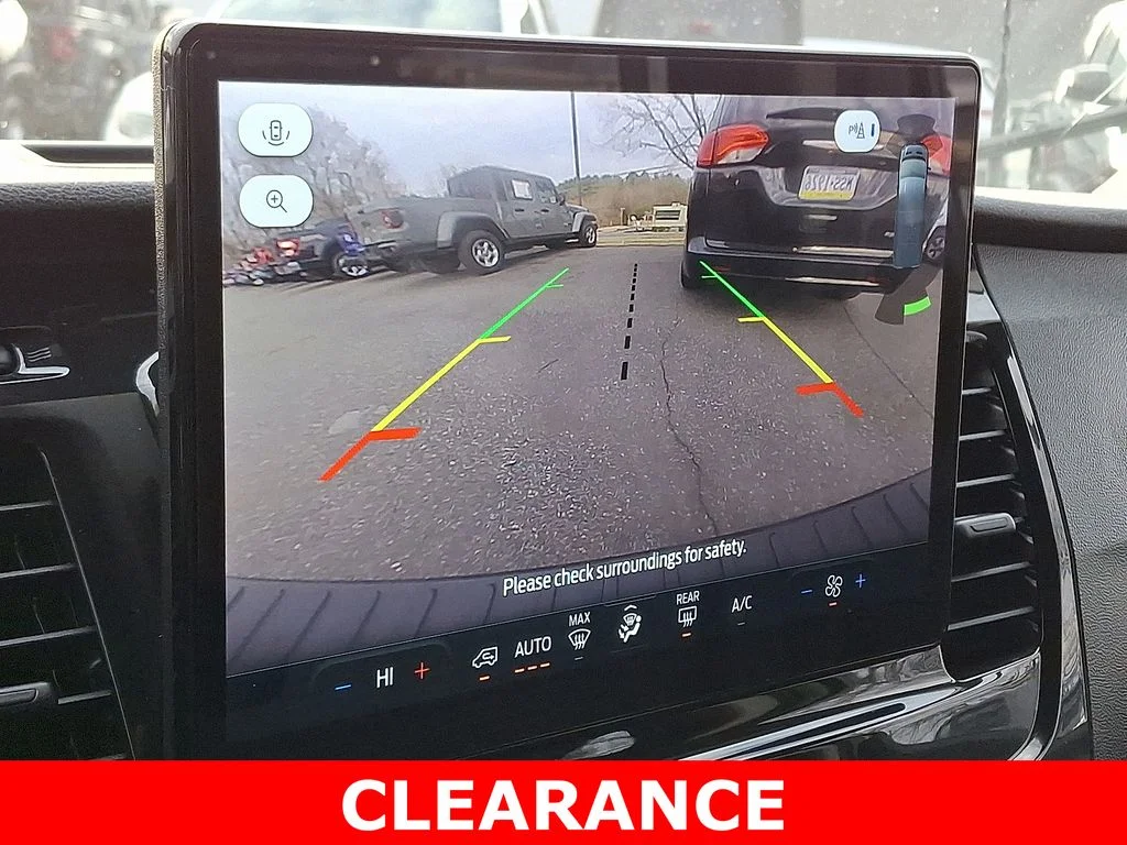 Used 2024 White Ford XLT image 20
