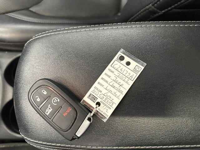Used 2022 Gray Jeep Limited image 34