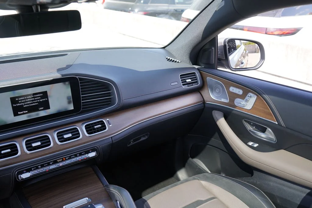 Used 2021 Gray Mercedes-Benz GLE 53 AMG® image 28