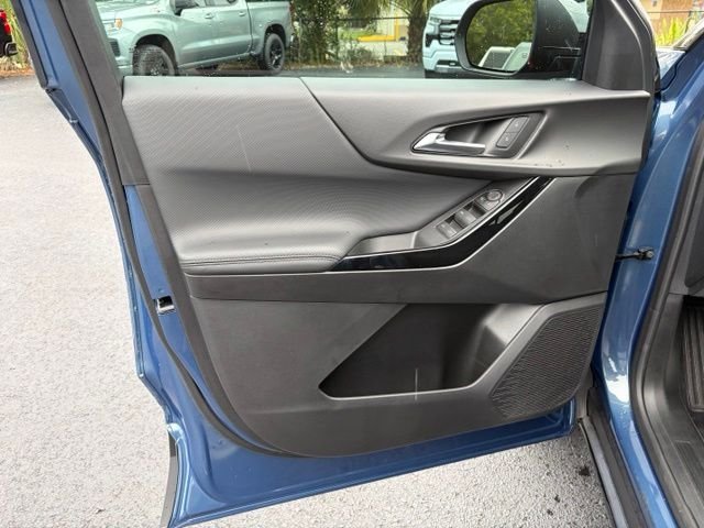 Used 2025 Blue Chevrolet LT image 12