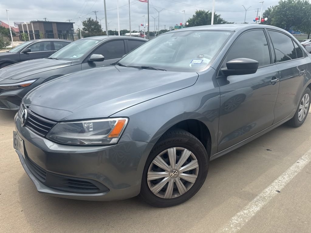 2013 Volkswagen Jetta 2.0L S's photo