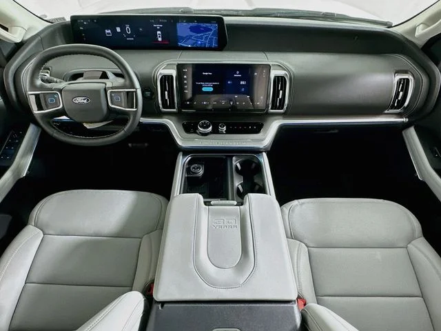 New 2027 Ford Expedition Max Platinum