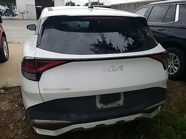 Used 2025 White Kia EX image 15