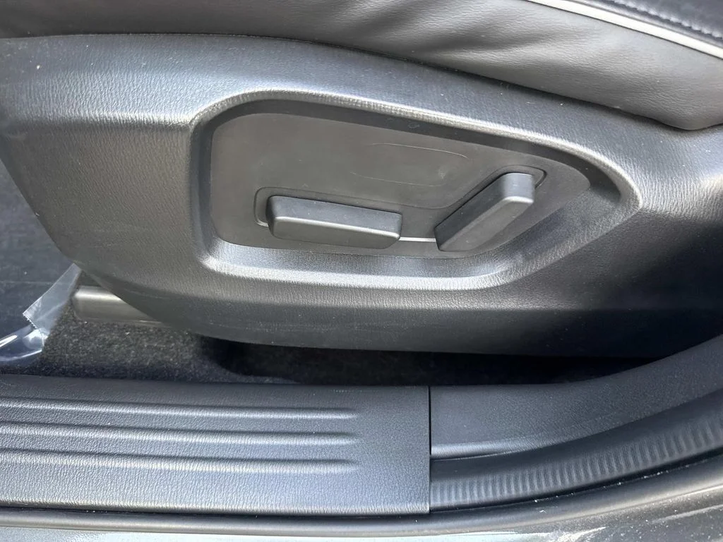 Certified Used 2025 Gray Mazda 2.5 S Select Package image 29