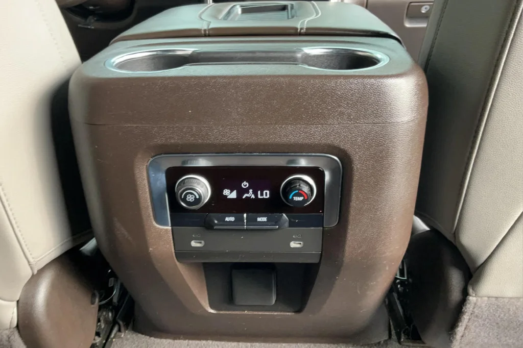 2022 Chevrolet Tahoe LT - Photo 23