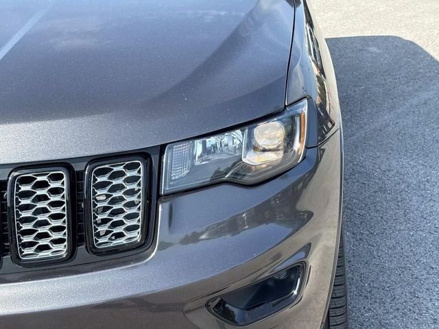Certified Used 2019 Gray Jeep Altitude image 10