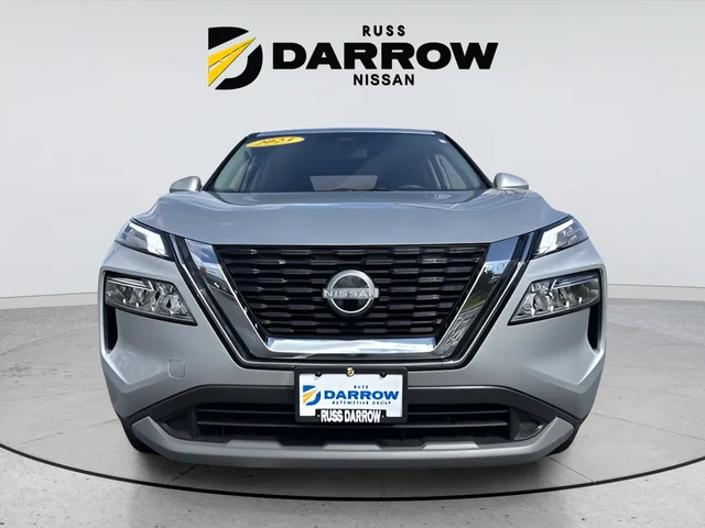 Used 2023 Silver Nissan SV image 9