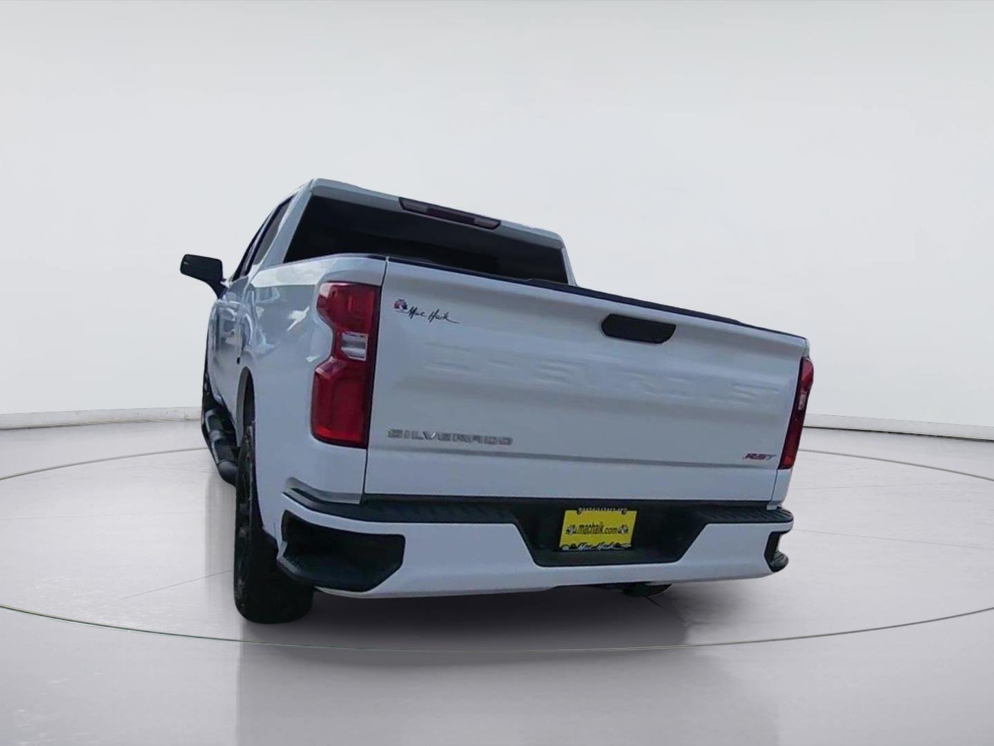 Certified Used 2026 Summit White Chevrolet RST image 7