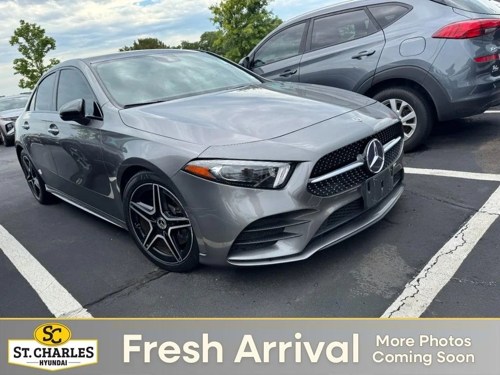 Used 2020  Mercedes-Benz A 220 image 1