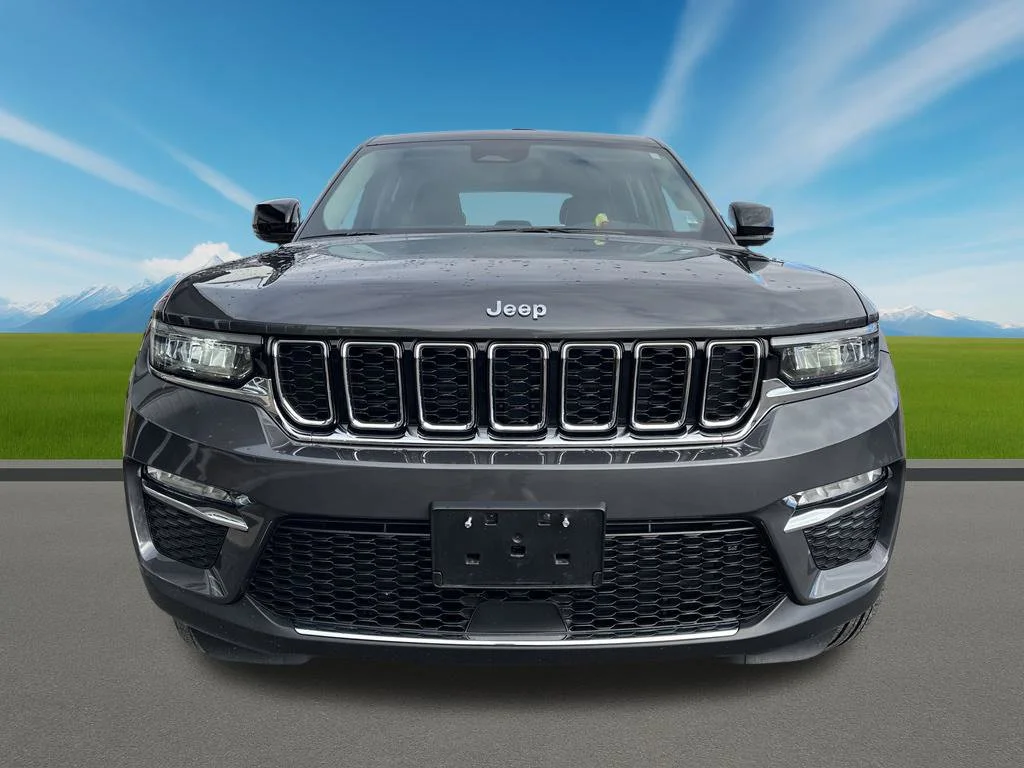 Used 2022 Gray Jeep Limited image 2