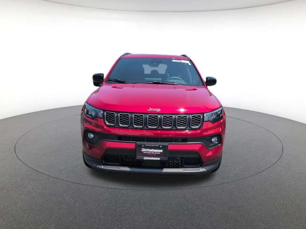 New 2026 Red Hot Pearl-Coat Exterior Paint Jeep Latitude image 13
