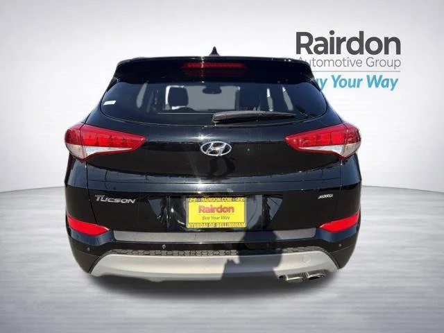 Used 2018 Black Noir Pearl Hyundai Value image 6