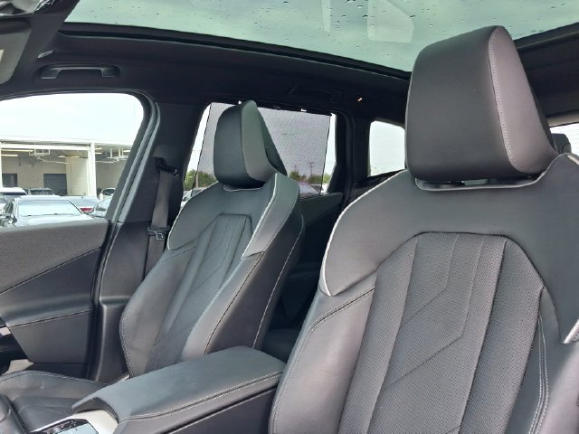 Used 2025 Gray BMW M50 xDrive image 11
