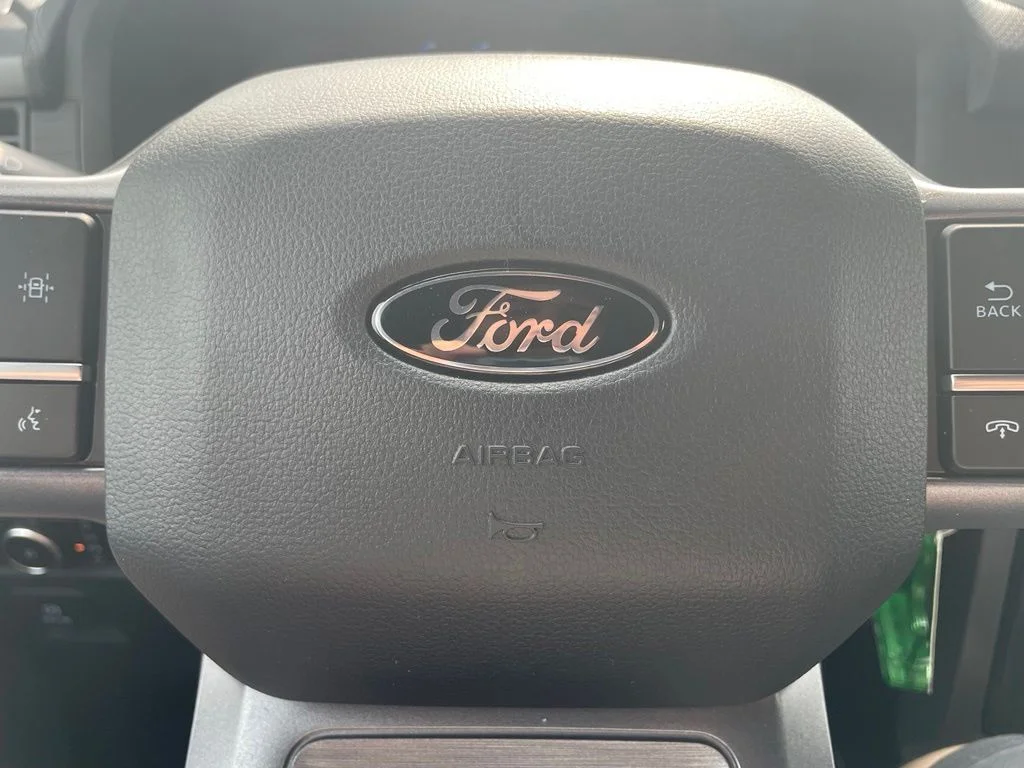 New 2026 Oxford White Ford XLT image 18