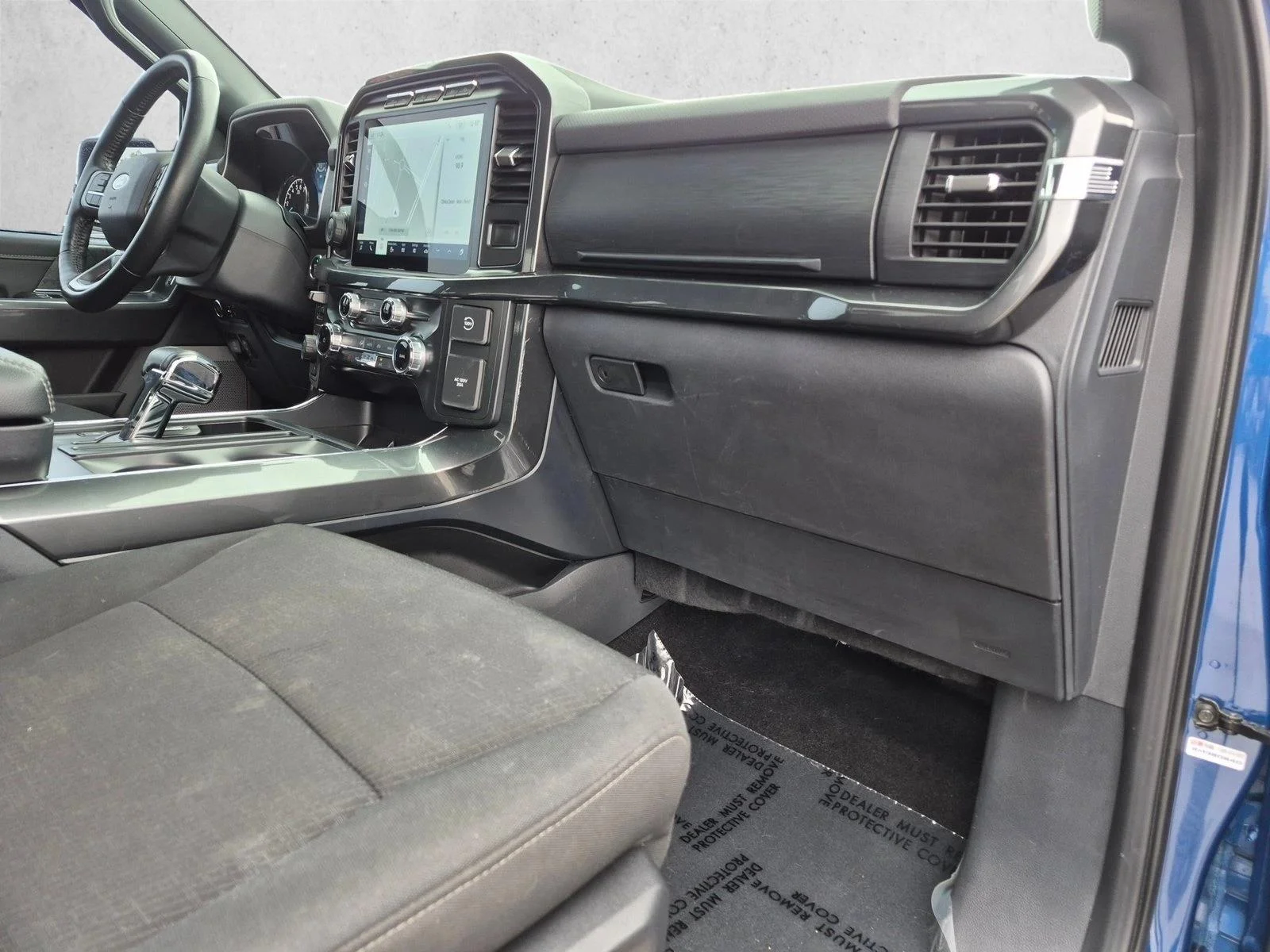Used 2022 Atlas Blue Metallic Ford XLT image 20