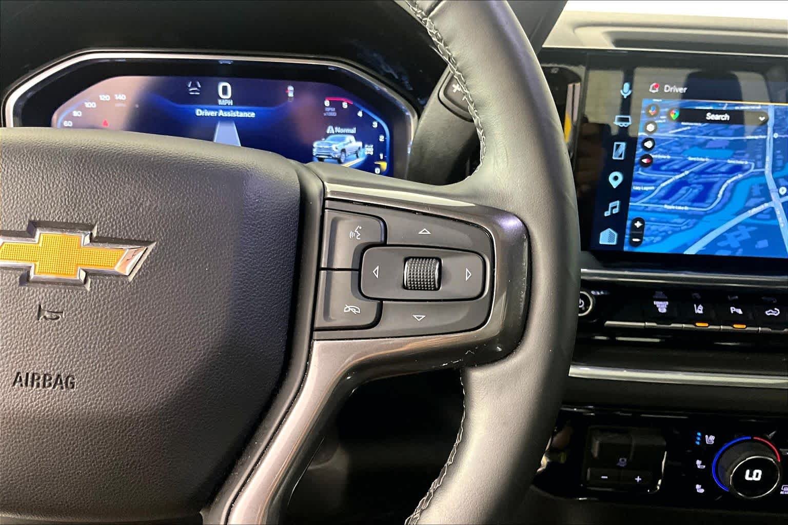 Used 2026 Summit White Chevrolet High Country image 23