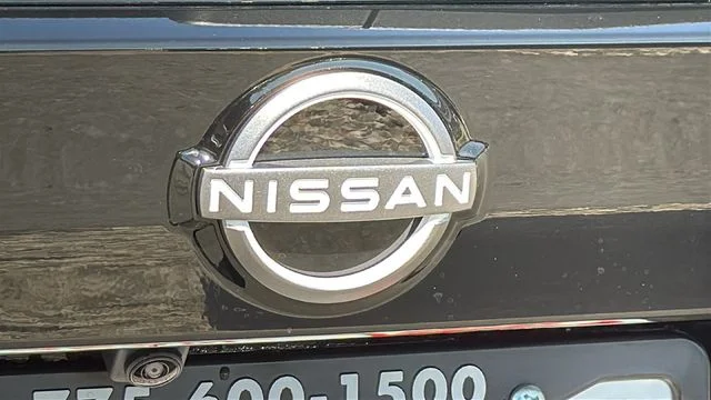 New 2026 Super Black Nissan SR image 28