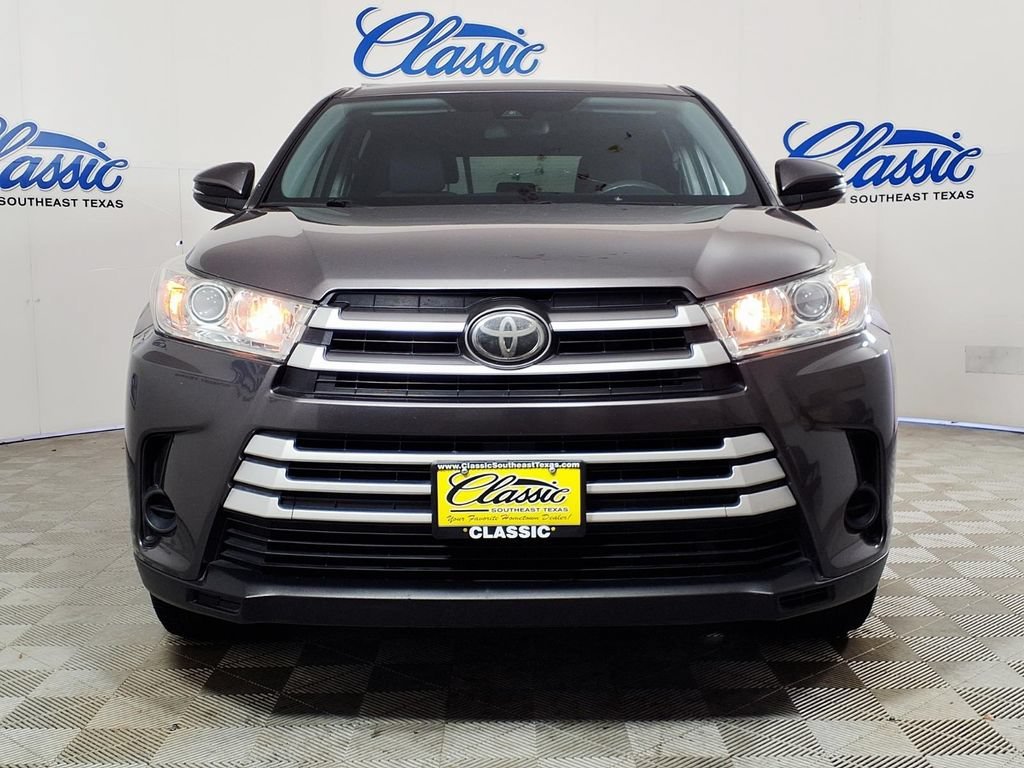 Used 2019 Predawn Gray Mi Toyota LE image 3